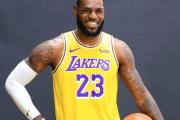 PG游戏-詹姆斯在DWG比赛中高光表现，回归赛场引发热议！的简单介绍